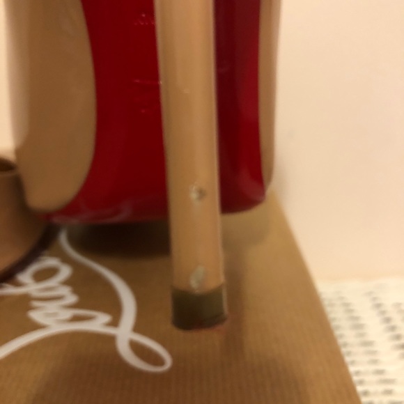 SOLD Christian Louboutin Classic Kate 41 (fits more like 40) - Picture 3 of 8
